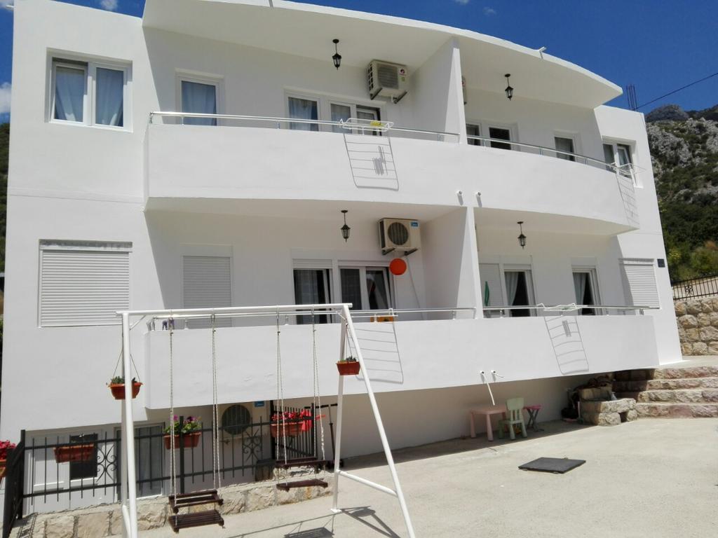 Apartmani Vukmanovic Čanj Dış mekan fotoğraf